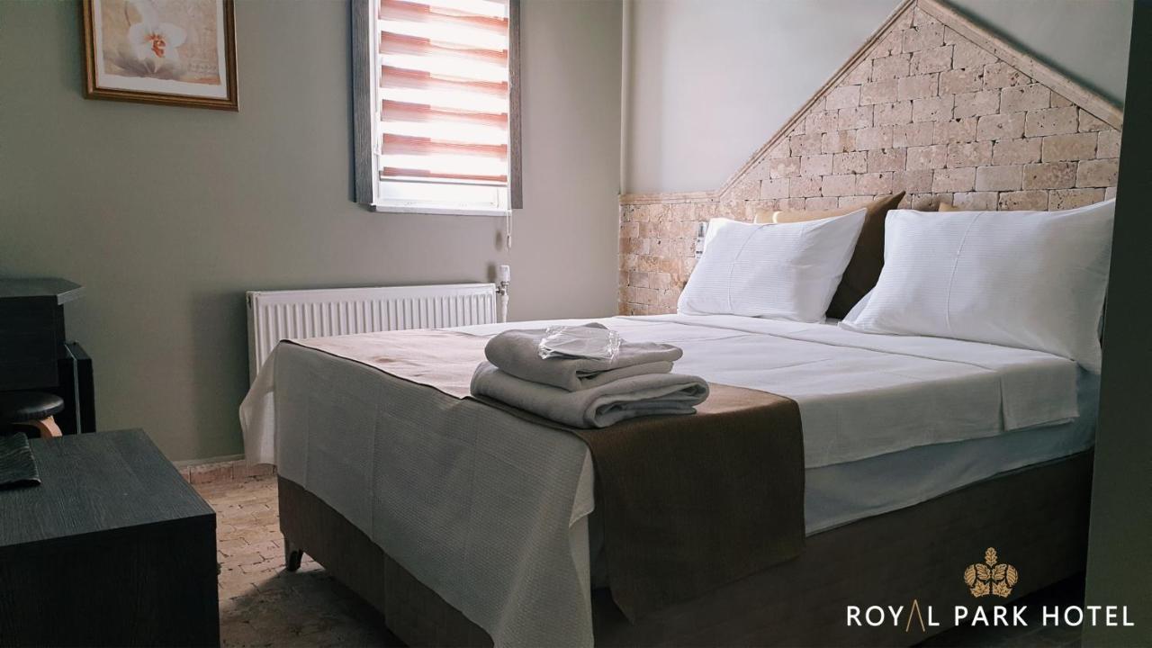 Royal Park Hotel Corlu Bed And Breakfast Tekirdağ Ngoại thất bức ảnh