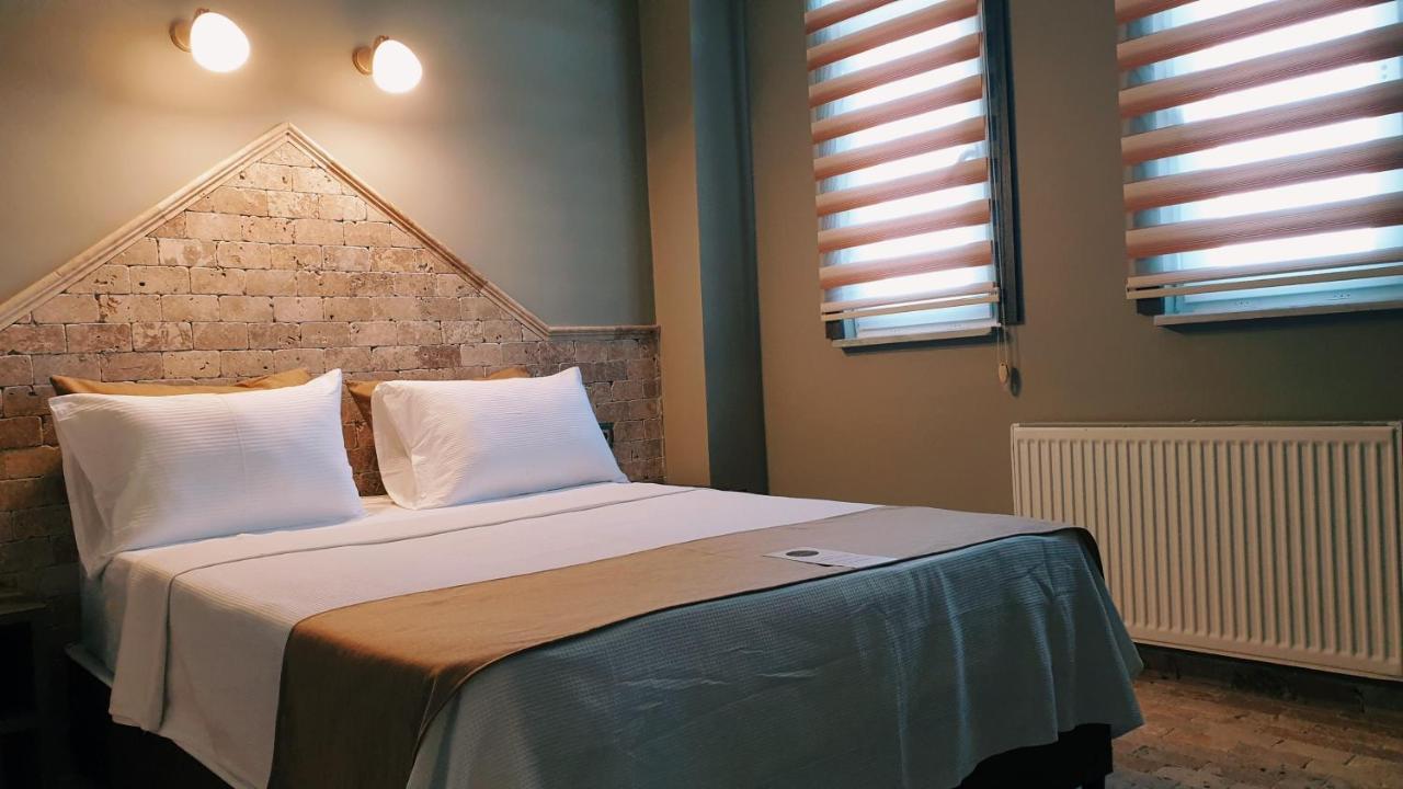 Royal Park Hotel Corlu Bed And Breakfast Tekirdağ Ngoại thất bức ảnh